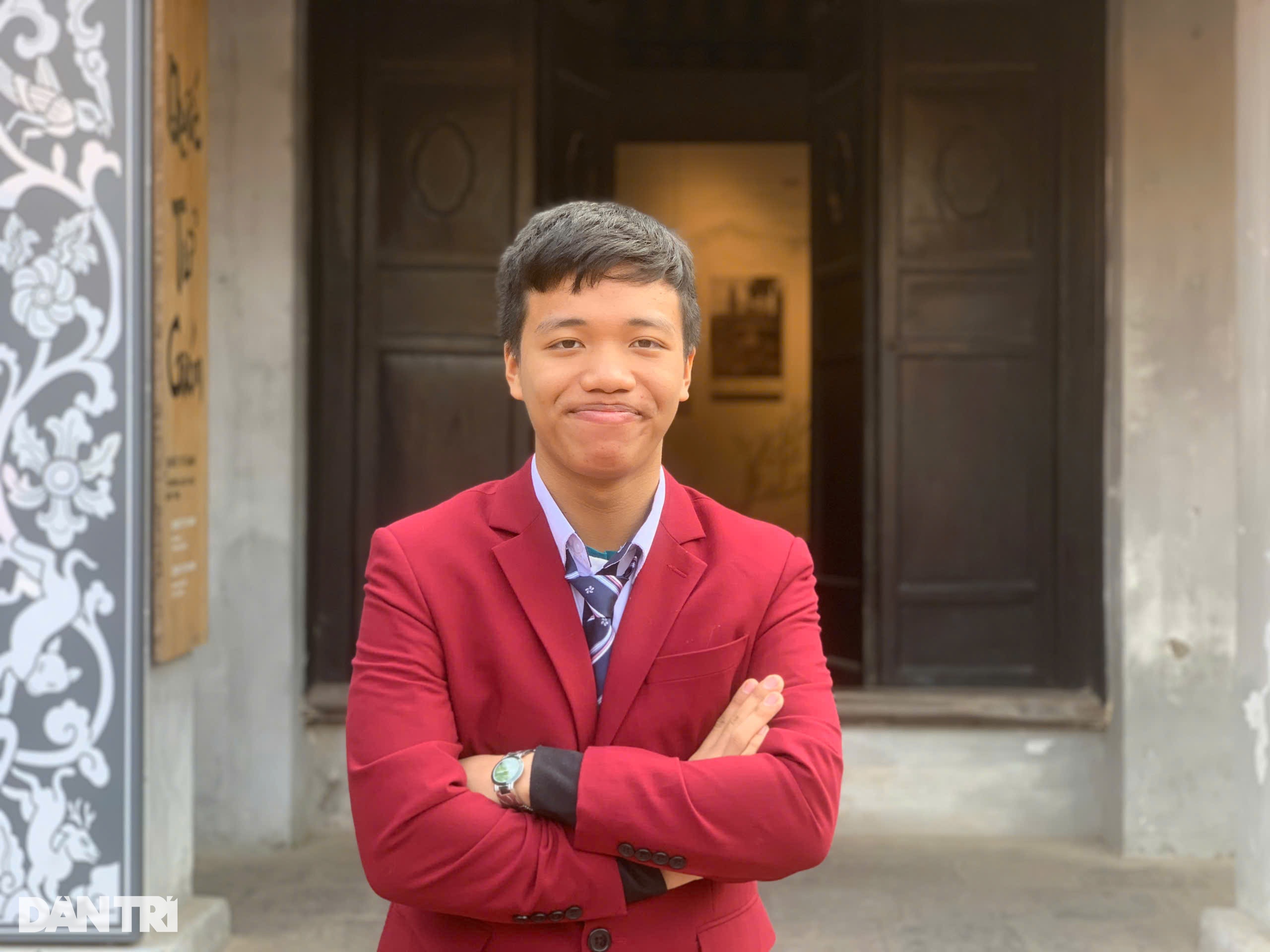 Χάλκινο Μετάλλιο IJSO 2024 Nguyen Thanh Nhan: Η μικρή χελώνα έφτασε στη γραμμή τερματισμού - 1 Huy chương đồng IJSO 2024 Nguyễn Thành Nhân: Chú rùa nhỏ đã về đích - 1