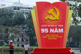 W-95 tahun berdirinya Partai 4.jpg