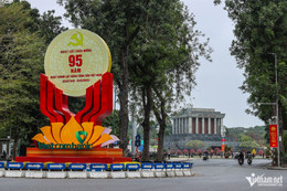 W-95 tahun berdirinya Partai 8.jpg