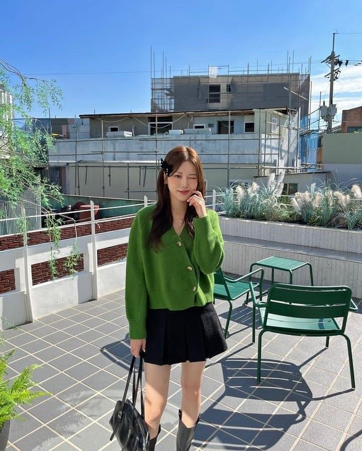 Την 6η ημέρα του Τετ, τα 12 ζώα του ζωδιακού κύκλου θα πρέπει να φορούν αυτά τα χρώματα για να έχουν μια καλή νέα χρονιά. Mùng 6 Tết đi làm lại, 12 con giáp nên mặc những màu này để năm mới