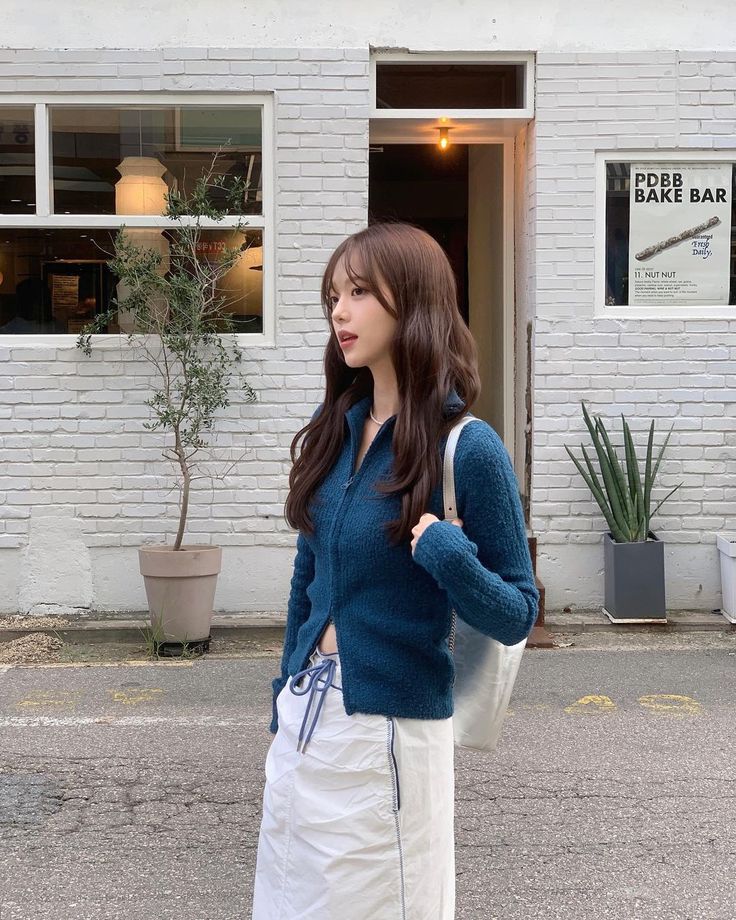 Την 6η ημέρα του Τετ, τα 12 ζώα του ζωδιακού κύκλου θα πρέπει να φορούν αυτά τα χρώματα για να έχουν μια καλή νέα χρονιά. Mùng 6 Tết đi làm lại, 12 con giáp nên mặc những màu này để năm mới