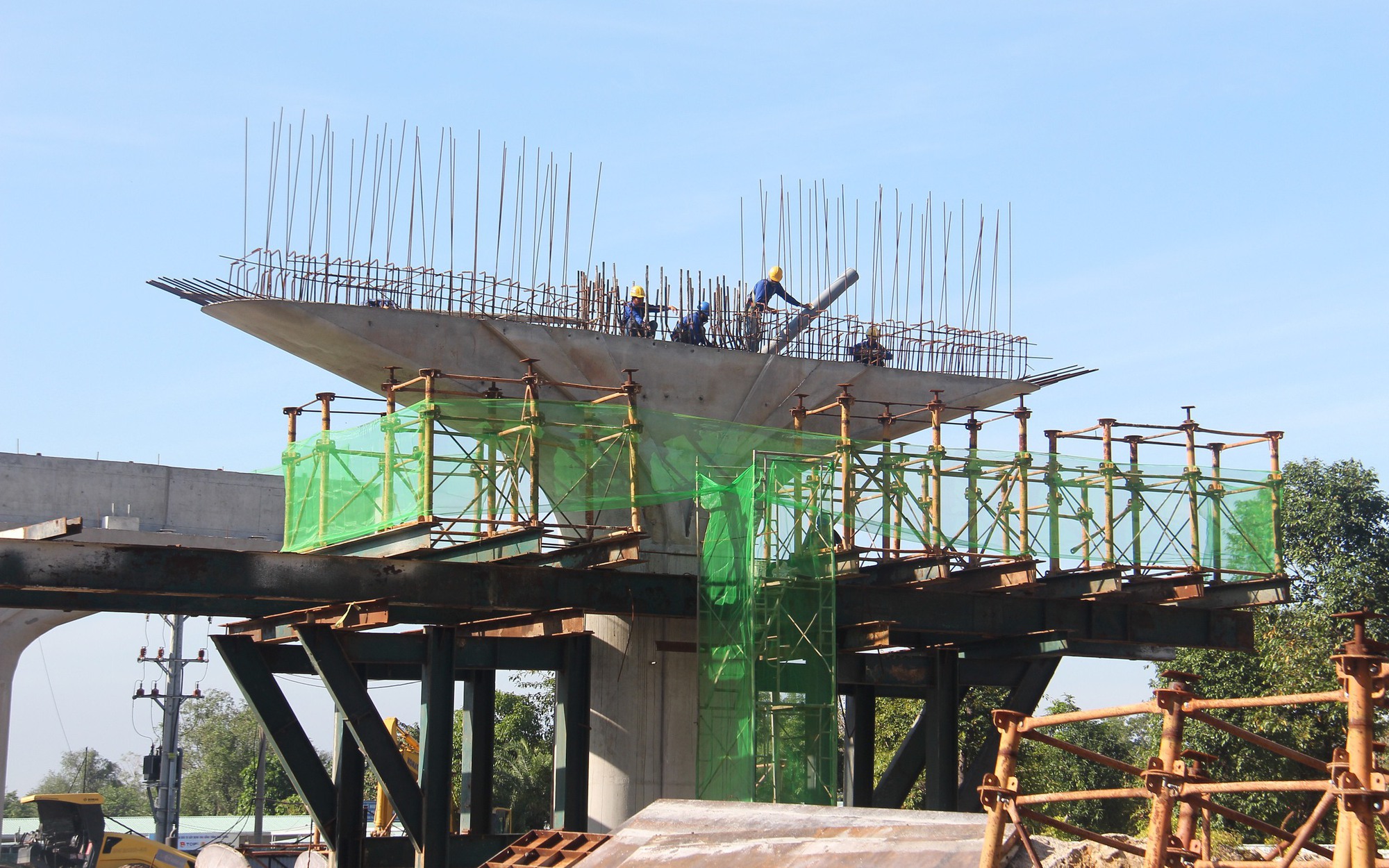 Na jaké dopravní projekty potřebuje Thu Duc 78 000 miliard VND? - Foto 4. TP.HCM phân bổ hơn 67.000 tỷ đồng vốn đầu tư công năm 2025