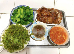 Mausoleo de Viet Cuong.jpg