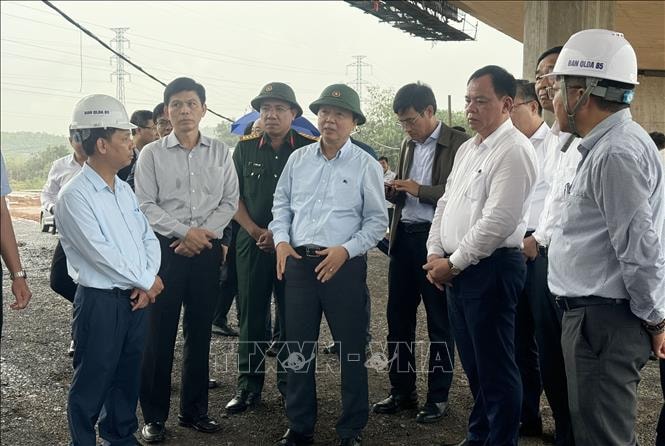 سمت راست ۲۳