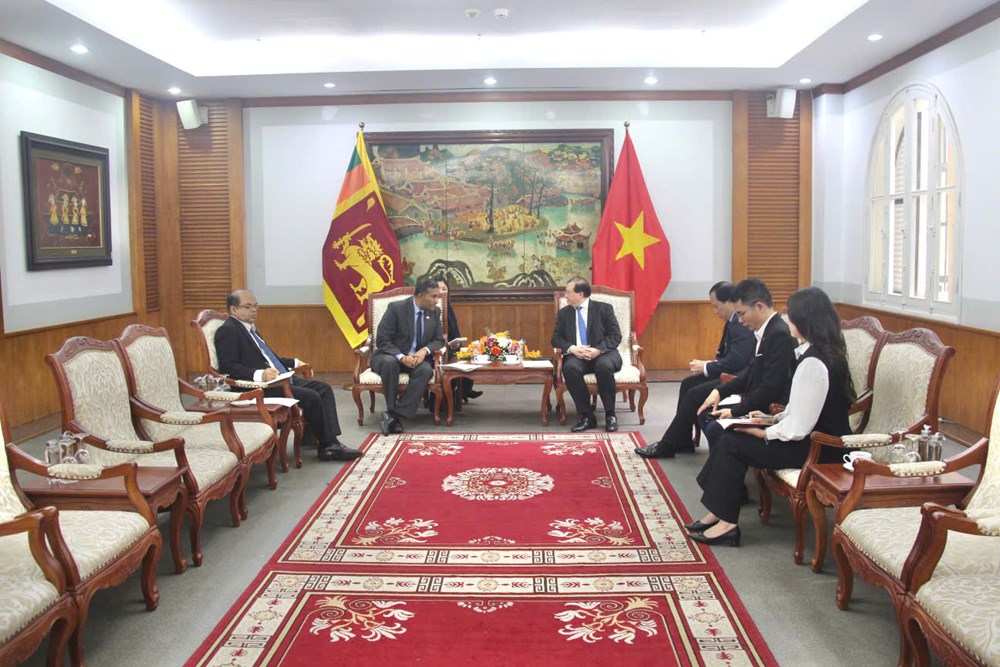Promouvoir la coopération culturelle, sportive et touristique entre le Vietnam et le Sri Lanka - Photo 2. Thúc đẩy hợp tác văn hóa, thể thao và du lịch Việt Nam- Sri Lanka - Ảnh 2.