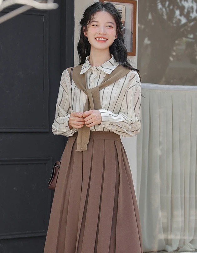 Απελευθερώστε την πνευματική σας ομορφιά με 4 φόρμουλες preppy outfit - Φωτογραφία 2. Khơi dậy vẻ đẹp tri thức trong bạn với 4 công thức phối đồ preppy- Ảnh 2.