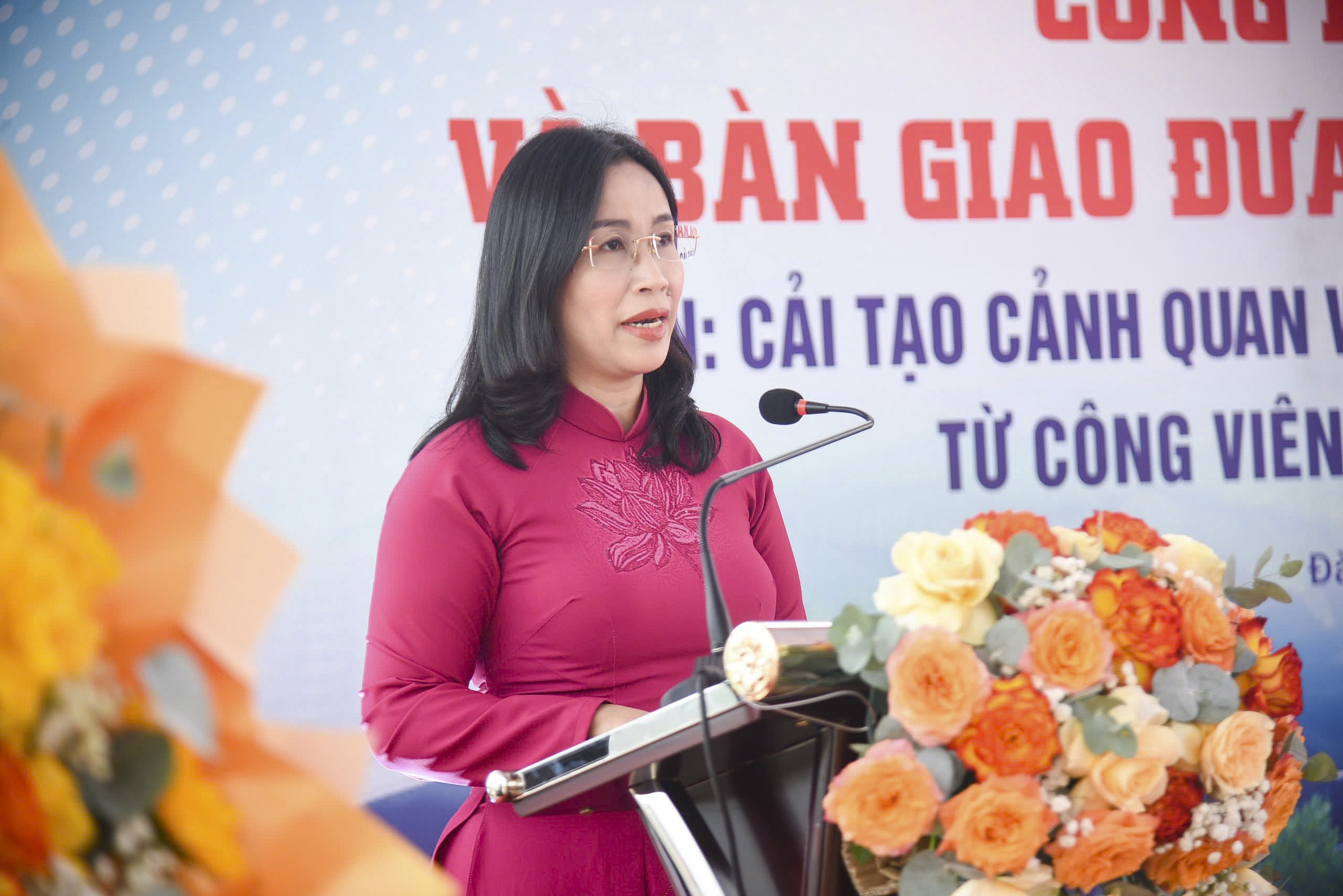 Da Nang realizuje projekt renowacji chodnika wzdłuż rzeki Thang Long Street – zdjęcie 2. Đà Nẵng đưa vào sử dụng công trình cải tạo cảnh quan vỉa hè bờ sông đường Thăng Long - Ảnh 2.