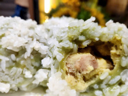 បាយដំណើបក្រហម nguyen.jpg