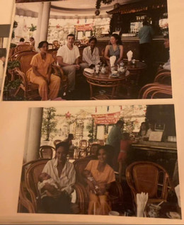 Polícia ajuda irmãs gêmeas franco-vietnamitas a encontrar a mãe após 27 anos de separação..jpg