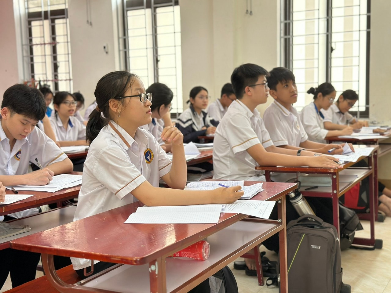 Циркуляр 29, що регулює додаткове навчання та викладання, привернув увагу громадськості. Фото: HN.