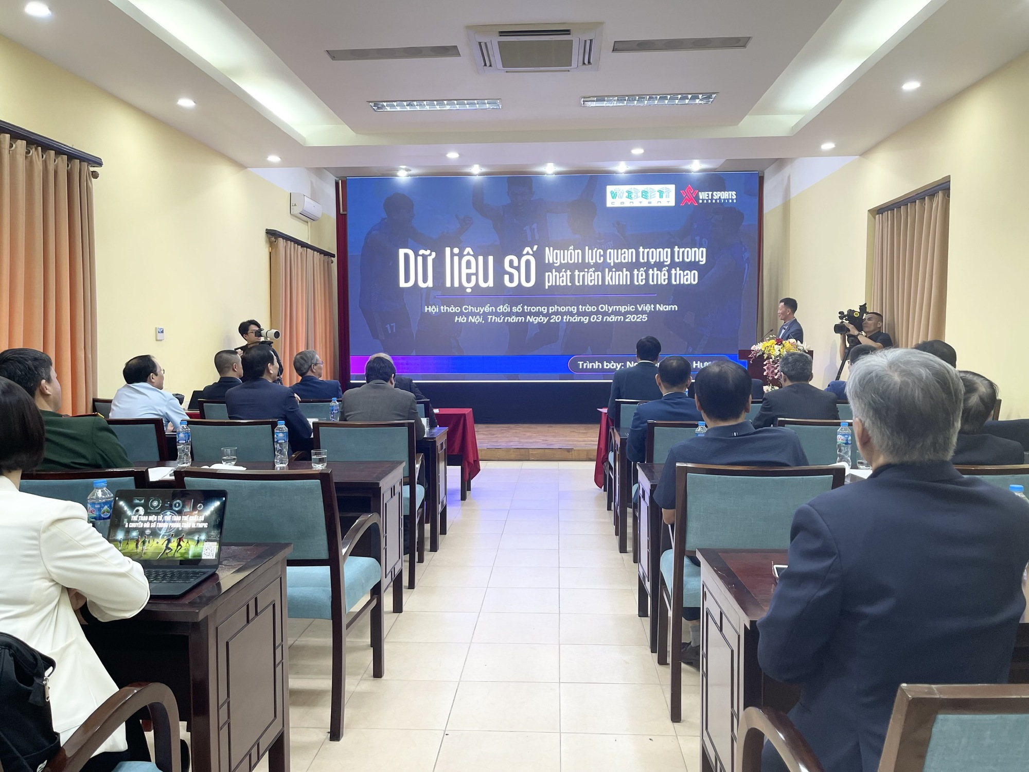 Hội thảo "Chuyển đổi số trong phong trào Olympic Việt Nam": Thúc đẩy ứng dụng công nghệ số vào phát triển phong trào Olympic tại Việt Nam - Ảnh 1. Hội thảo "Chuyển đổi số trong phong trào Olympic Việt Nam": Thúc đẩy ứng dụng công nghệ số vào phát triển phong trào Olympic tại Việt Nam - Ảnh 1.